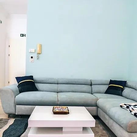 Apartament Lui *